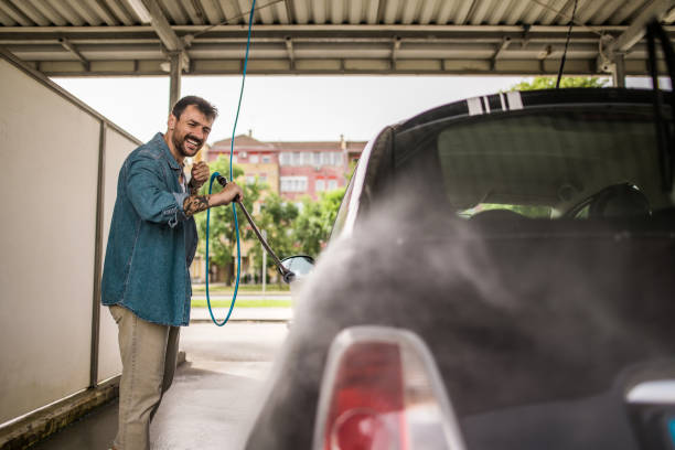 Best Garage Pressure Washing  in Winterset, IA